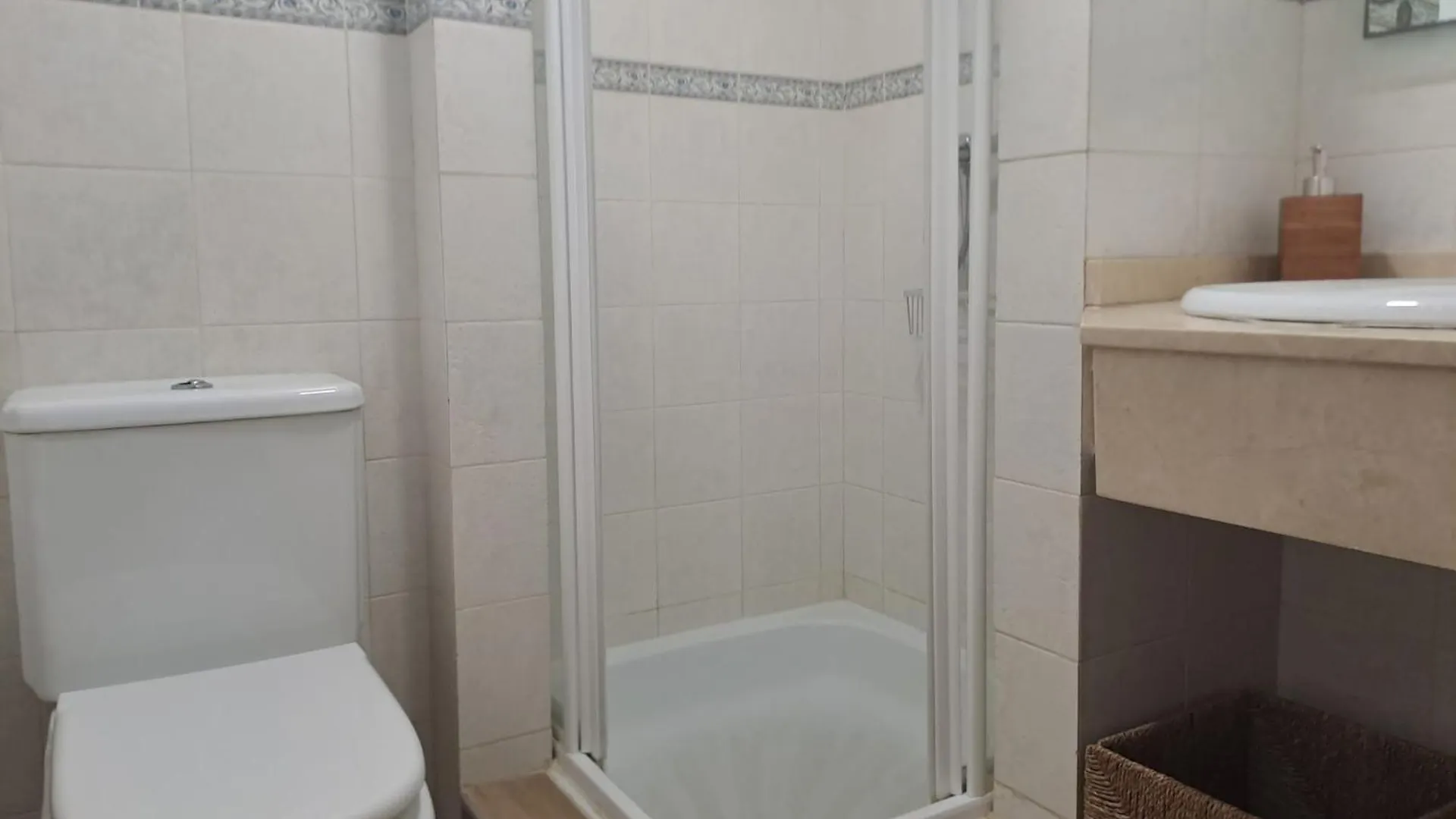 Amplio Y Cerca Del Mar Disponible Parking Apartment Manilva Spain
