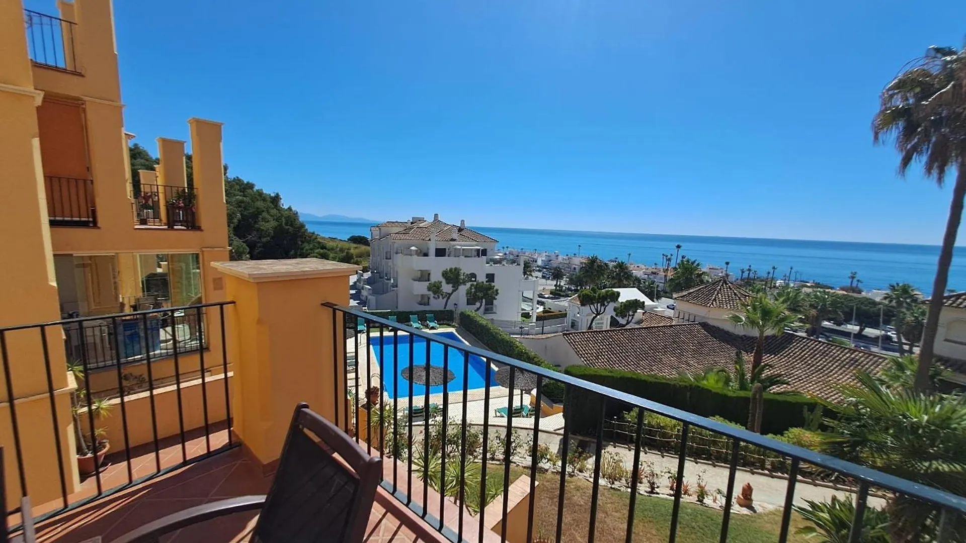 Amplio Y Cerca Del Mar Disponible Parking Apartment Manilva 0*,  Spain